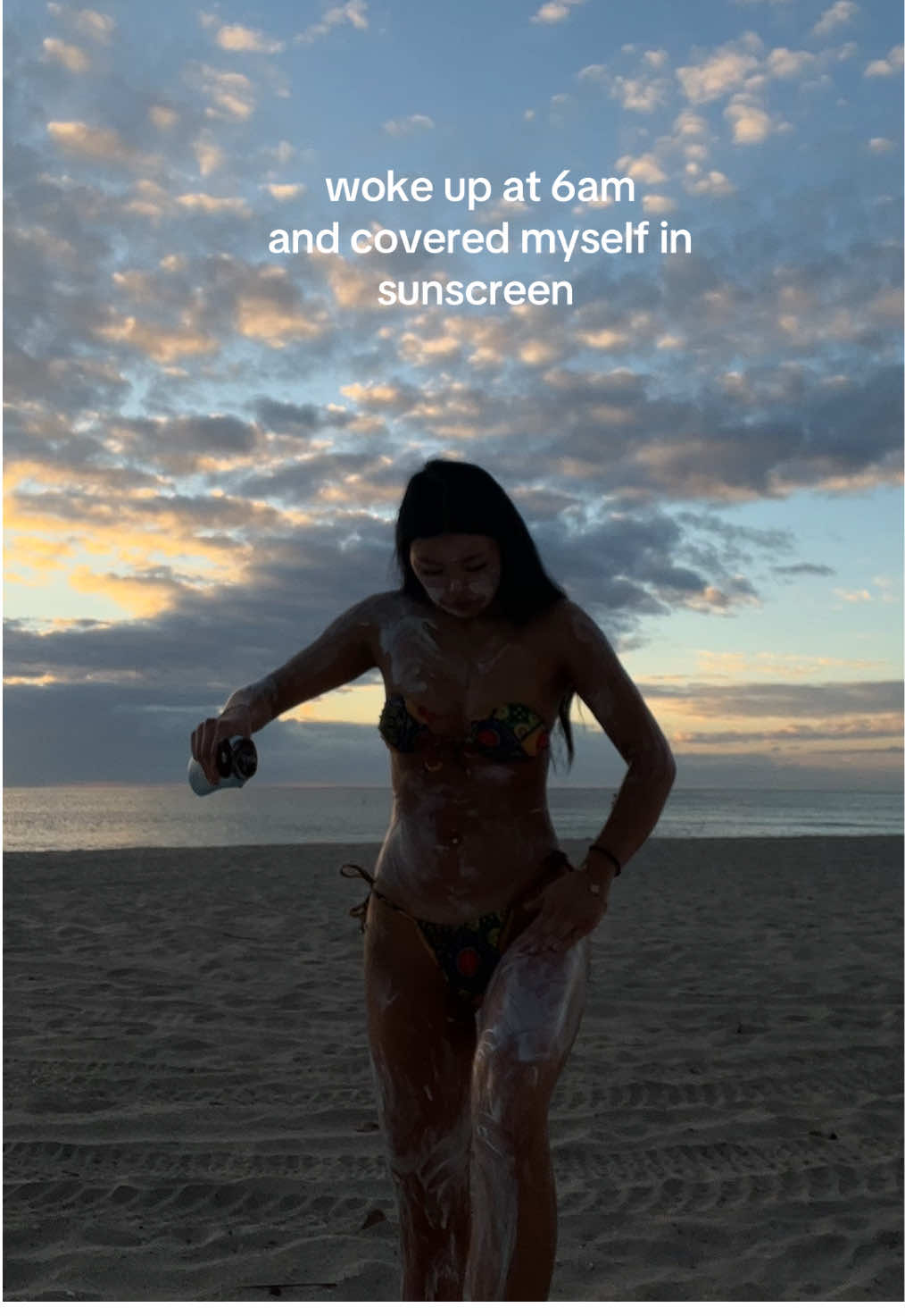 Protect your skin! #travel #photoinspo #bikini #bikinibabes #tan #miami #miamibeach 