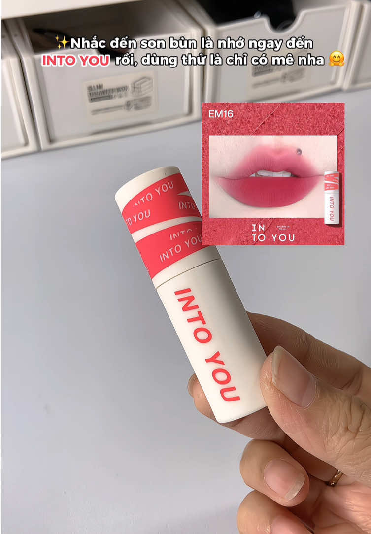 Mê son nhà @INTO YOU.VN quá cơ 💋🌸 #unboxing #xuhuong #review #viral #son #sonbun #sonli #INTOYOU #sonbunnuchinh