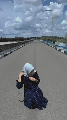 Minggir o sek wo😌 #fyppppppppppppppppppppppp#cewekidaman #wadukkalibening 