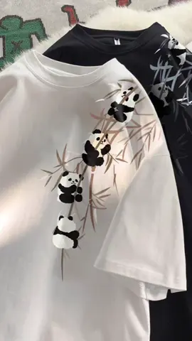 Lengan Pendek Dewasa Panda memanjat gambar bambu pola/baju pria lengan pendek terbaru#kaos #kaosoversize #kaosviral 