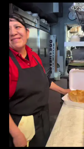 Kitchen life with the best at Bobby Salazars!! #taqueria #mexicanfood #esperanza #daniel #tacos #burritos #fresno #centralvalley