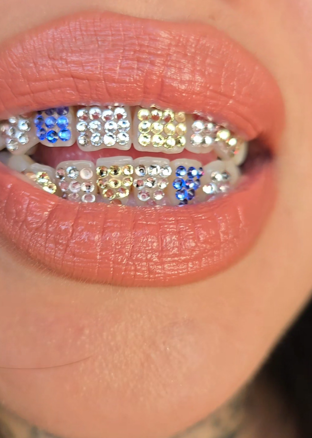 VASHTIE GRILLZ Recreating iconic grillz pt.1 #toothgems #toothgemtechnician #toothgemslondon #vashtie 