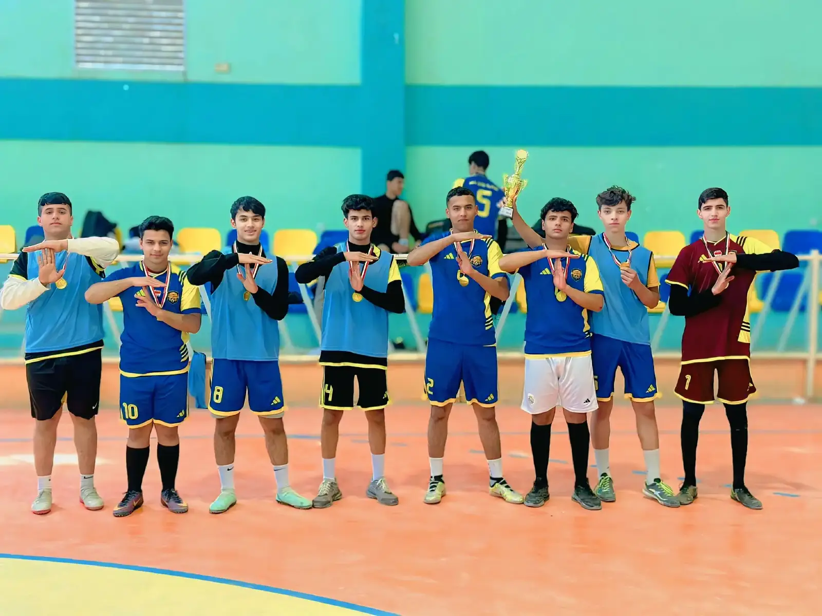 #كره_يد  #صالات #ملعب_كره_يد #صالات #الشعب_الصيني_ماله_حل😂😂 #لايكات #اكسبلور #مشاهير_تيك_توك #مشاهدات #fyp #محمد_علي 