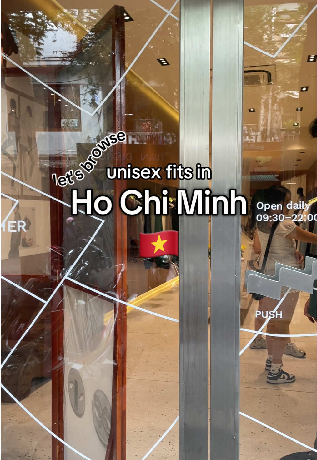 you can find unisex fits here at @LIDER 🩶 📍LIDER, Tôn Thất Thiệp, Bến Nghé, Quận 1, Hồ Chí Minh 70000 #traveltiktok #vietnam #hcm #fashion #unisexfashion #creatorsearchinsights 