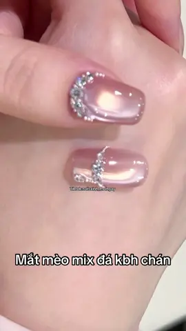 Hướng dẫn trang trí mắt mèo với đá nail #nailsxinh_moingay 