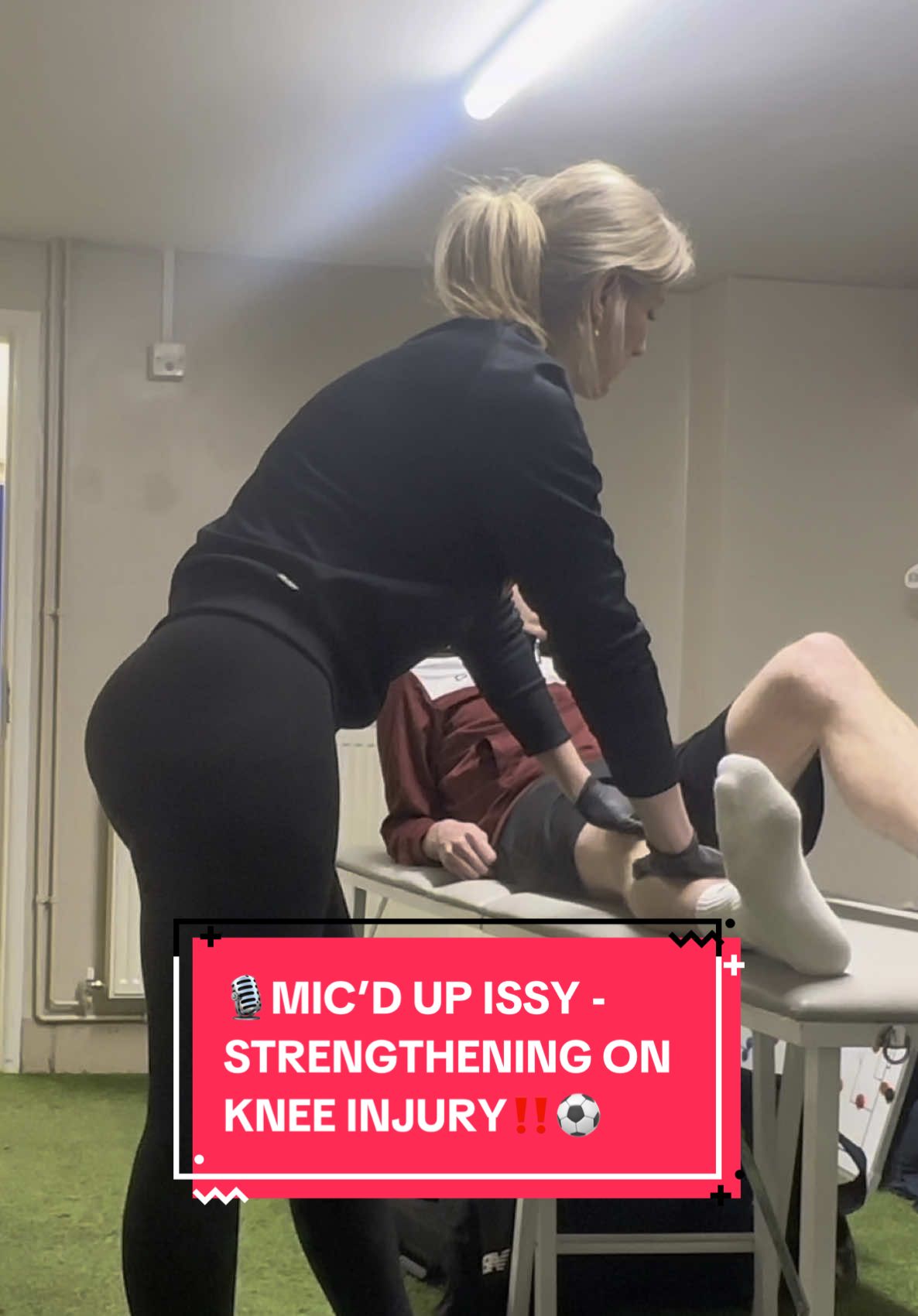 🎙️MIC’D UP ISSY‼️ - Exercises for long term Knee Injury 👊🏽⚽️ #issy #injury #sportsrehab #issyanderson #massage 