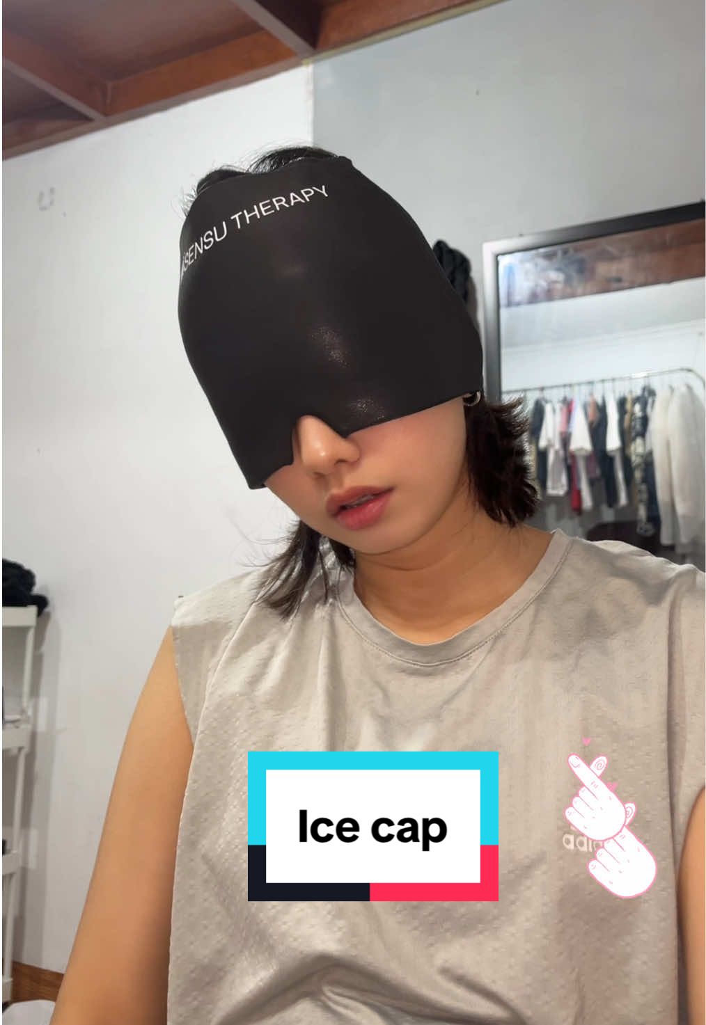 Sungkem banget sama produk ini, kepake banget nget nget buat gue yang suka migrain #fyp #sensutherapy #icecap #migrain #kompresterapi #relieficecap #penutupmata #headache 