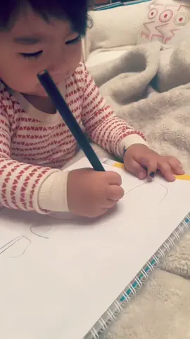 My two year old loves writting his name! Has his first and middle name down. Learning to say and write his last name. #toddlersoftiktok #toddlerlearning #boymom #happyboy #koreanamerican 