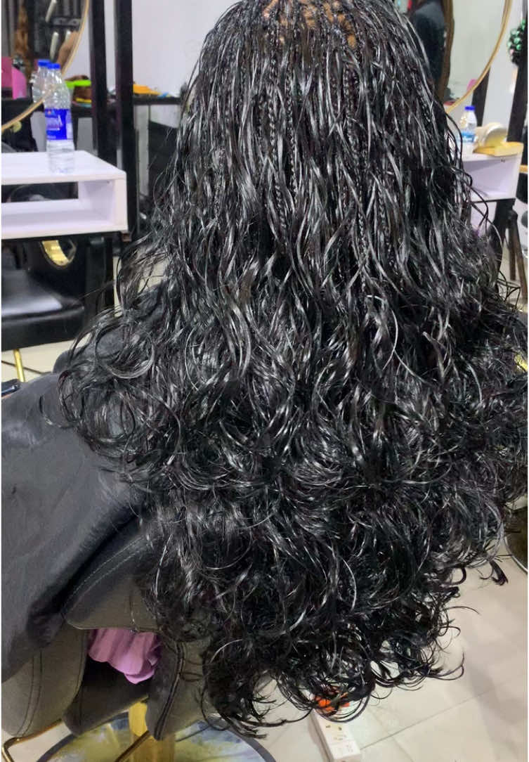 Layered French curly boho braids Quantity -6 bundles  Size-small  Colour- 1 - Book an appointment with us via dm/ whatapp 07011659150 - Location: 7a, Bisaola durosimi etti Lekki phase 1 (D’agora mall) #atikebydemibeautyhub #frenchcurlbraids #dettydecember #bohobraids #ijgb #braids #knotlessboxbraids #fyp #nigeriantiktok🇳🇬 #