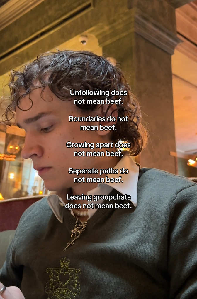 #Love #darkacademia #hopelessromantic #nyc #library 