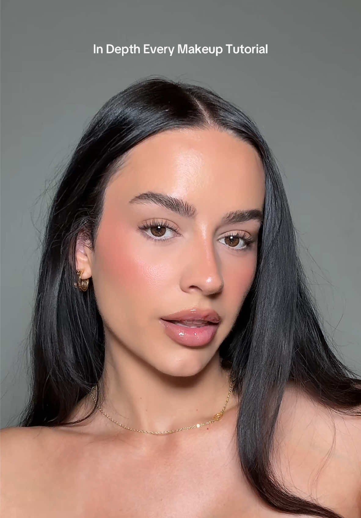 In depth everyday makeup tutorial 💫 my fav look atm🤌🏻  @rhode skin  Glazing fluid  Spicy marg blush  Twist lip contour  @Original Beautyblender  Skin tint 2 & 4 medium  @makeupbymario  Bronzing serum light medium  @tarte cosmetics  Shape tape concealer light beige  @Huda Beauty  Cupcake powder  @Charlotte Tilbury  Setting spray  Flawless finish powder 2 @Diorbeauty  Pink forever glow maximizer  @Anastasia Beverly Hills  Brow duo dark brown  @Benefit Cosmetics  24 brow gel  Hoola bronzer  @Lancôme  Flutter extension mascara  @chantecaille  Blithe gloss  #makeup #makeupvideo #makeuptutorial #everydaymakeup #everydaymakeuproutine #indepthmakeuptutorial #stepbysteptutorial #nomakeupmakeup #makeuptips #makeuphacks 