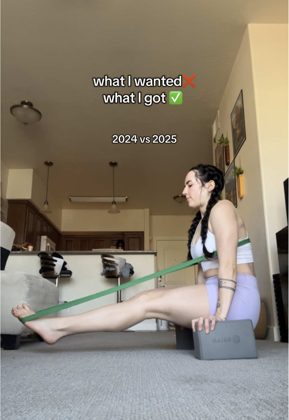 power of consistency & what one year can do 🥹 reminder to take progress videos even at the start bc looking back is the best feeling 🥰 actually so proud of myself for how much progress I’ve made in a year, not to mention I had a broken hand halfway through 🫶🏻🫶🏻🫶🏻 #beginnercalisthenics #calisthenics #calisthenicsgirls #GymTok #backbends #pullups #chinups #pushups #handstand #lsit #scorpion #flexibility #Fitness #fypシ #strength 