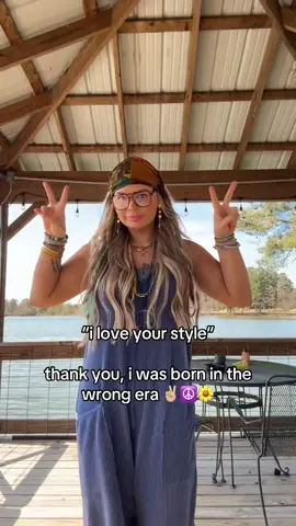 ootd bc its finally starting to feel like summer ☮️🌼🫶🏼 #foryoupage #hippietok #hippiestyle #fashion #flowerchild #lynardskynard #Summer #80saesthetic #outerbanks #freebird #fitcheck 