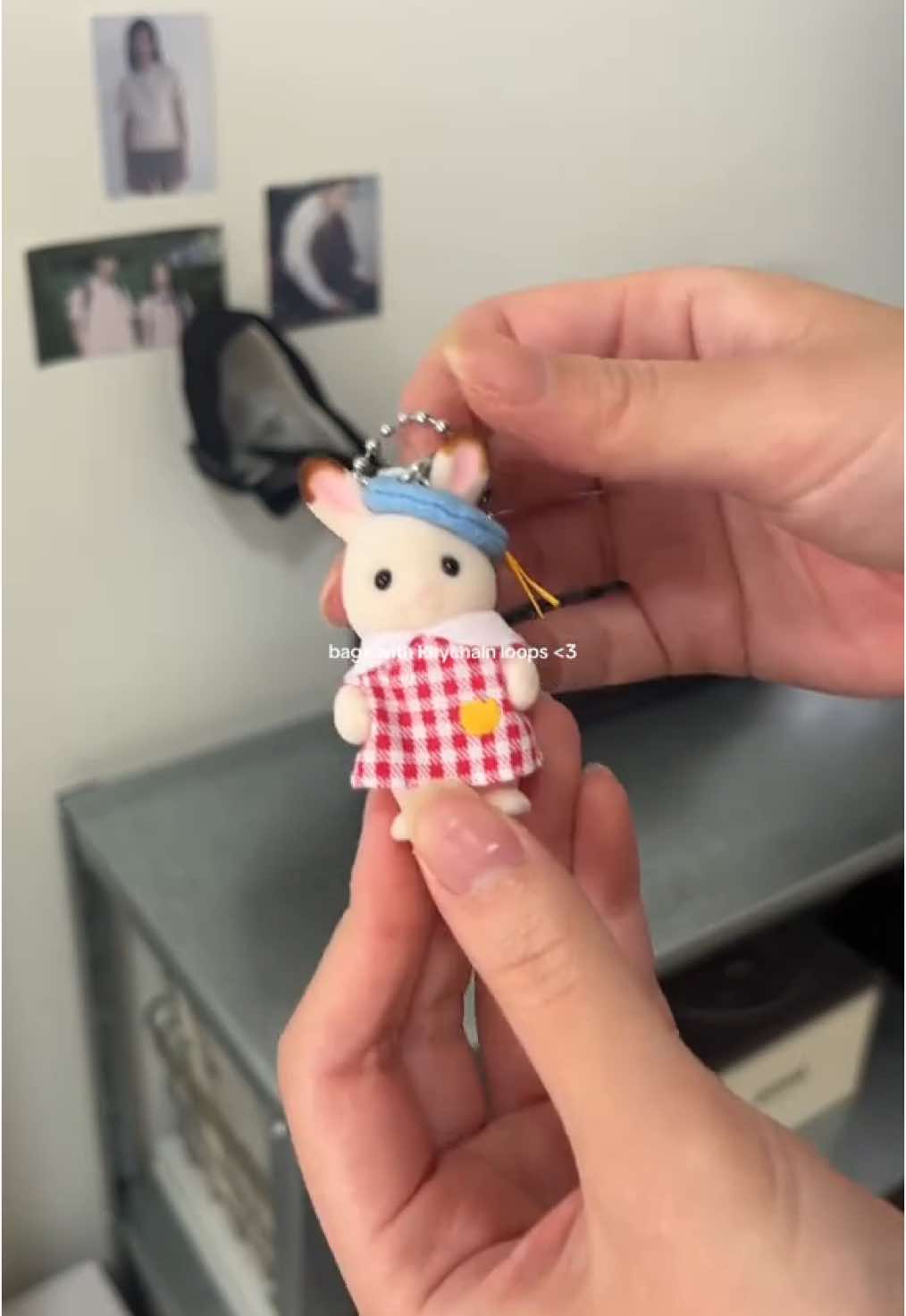 a functional keychain holder + strap organizer #nylonbag  #zimegobag #calicocrittertiktok #sylvanianfamilies 