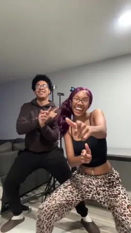 🤪🔥🔥 #xyzbca #fyp #dance #fypシ #cousins | DC: @markio 