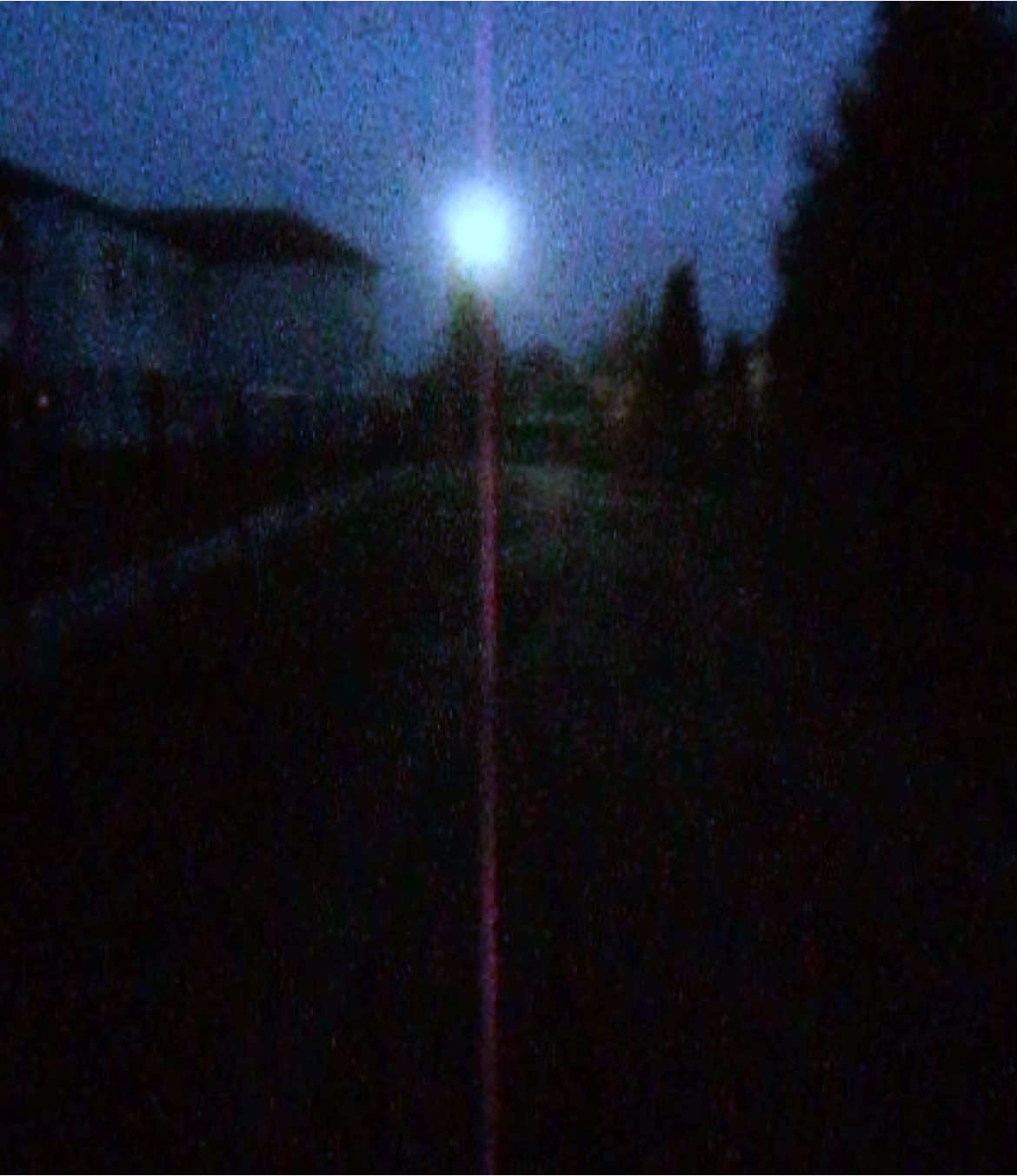 #realcore #dream #digitalcamera #discomfortcore #sadvibes #solitude #nostalgia #darkcore #heavenly #lonely #dreaming #comfortcore #lost #tired #bluehour #silenthill 