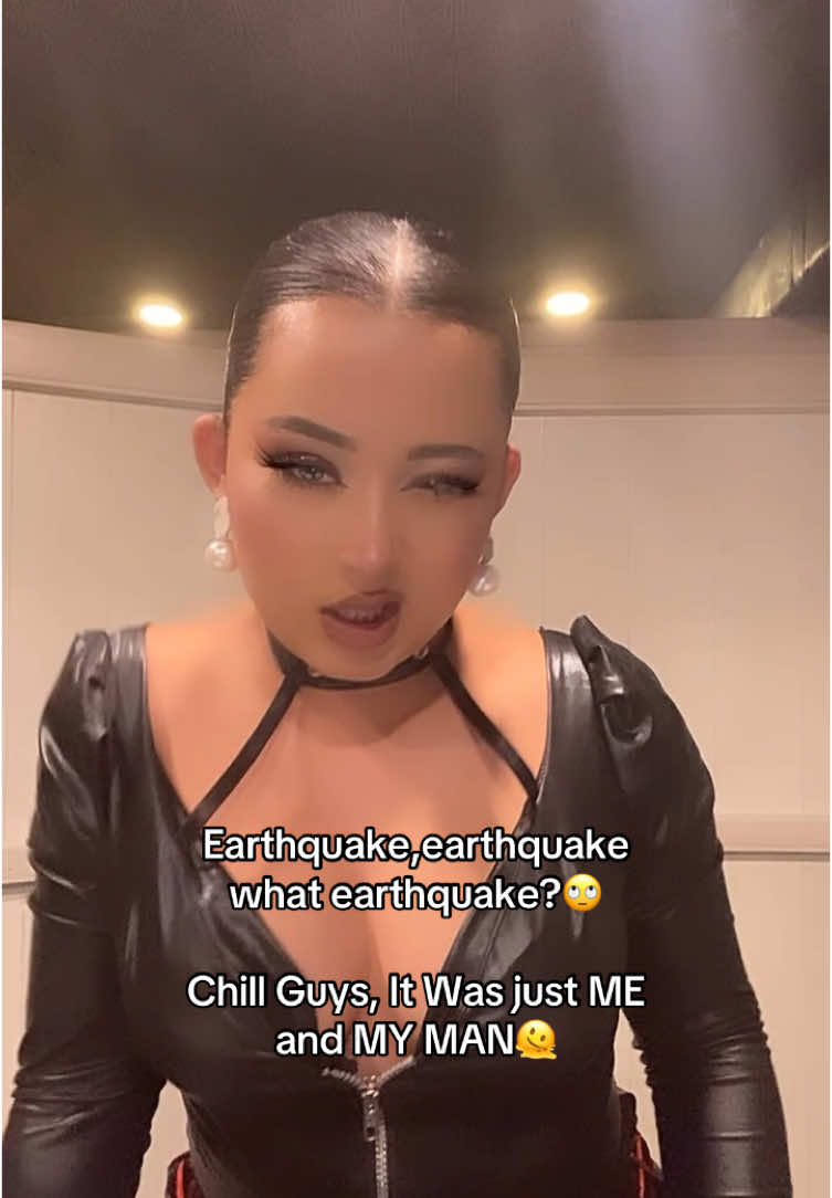 #fyp #earthquake #today #ronb #Funny #Comedy 