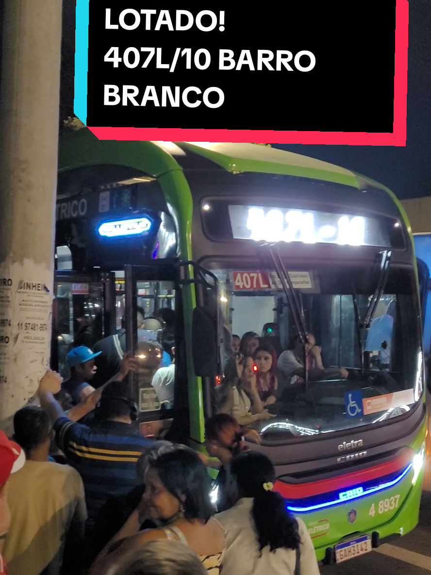 Acho que cabe mais | 407L/10 Barro Branco. agora com elétrico e articulado. #bus #buses #onibus #busologia #autobus #guaianases #lotado #caos 