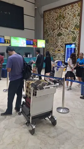 suasana chek in super air jet di bandara internasional soekarno hatta tangerang#super air jet#lion grup#pesawat indonesia