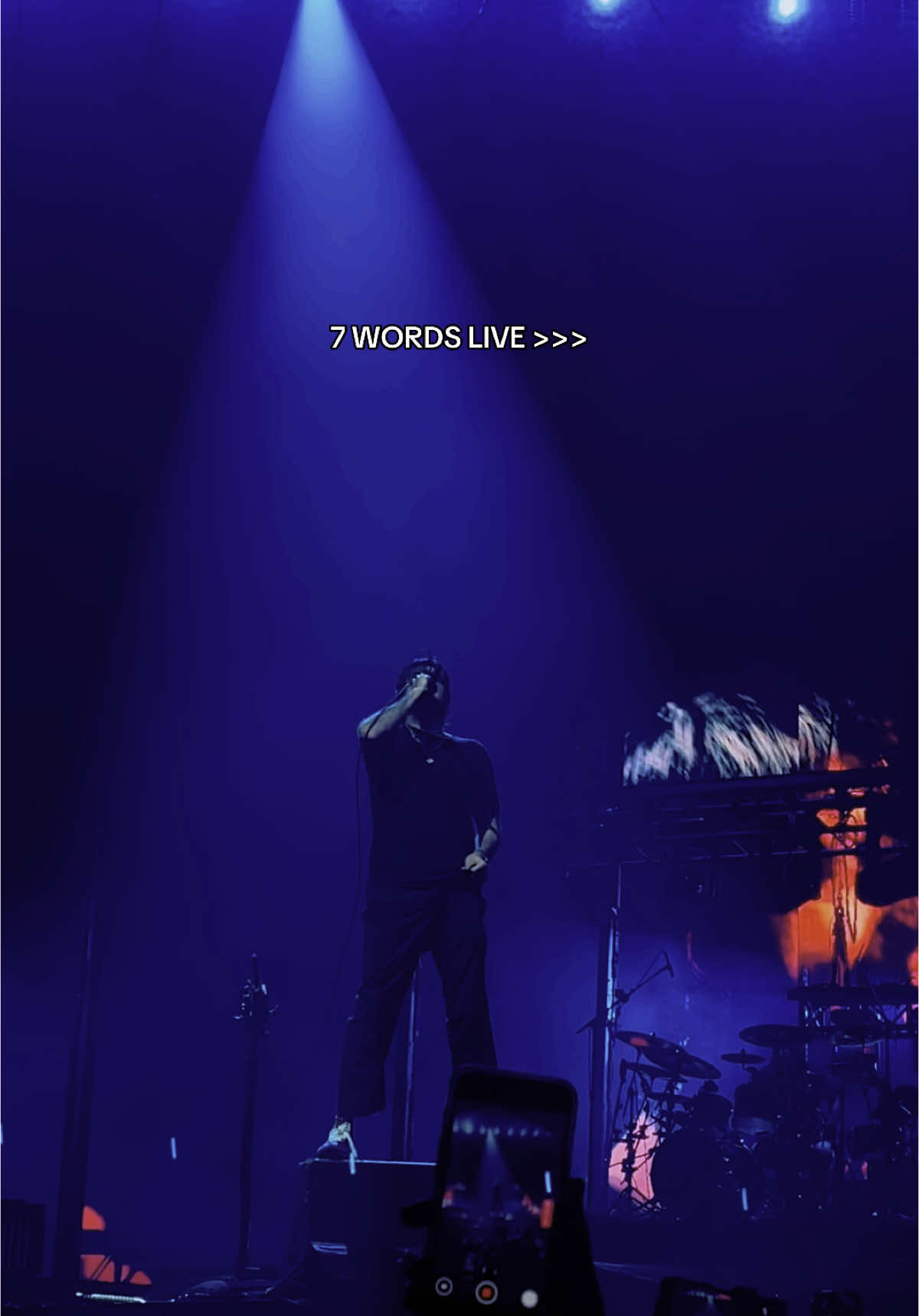 first show ;) #deftones #portland #oregon #chinomoreno #concerts #tour #music #ya 