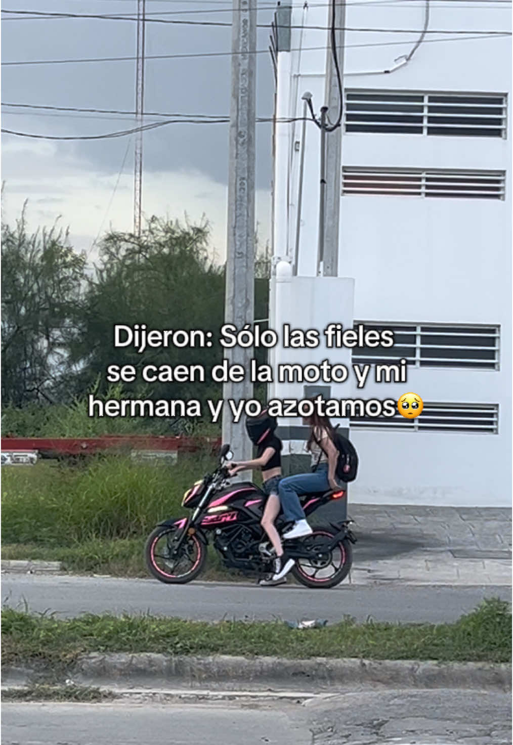 Super fieles, porque nos caímos paradas🥺 #fyp #250z #paratiiiiiiiiiiiiiiiiiiiiiiiiiiiiiii 