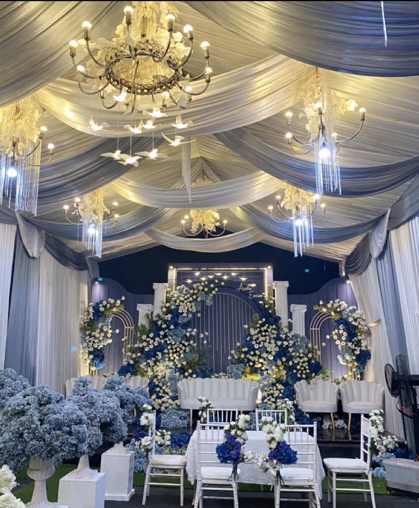 Membalas @anakpertama decoration by @BeningDecorations  #vendorwedding #weddingtiktok #pernikahanidaman #dekorasiwedding #Dekorasi #vendorblitar #persewaantendadekorasi #cindewedding #fyp #xyzbca #pernikahanimpian #persewaandekorasi #tendaslayerpernikahan #cindetenda #cinde #beningdecoration 