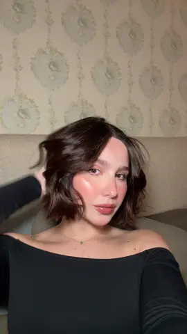 Ayuda mi esposo salió de la ducha por eso mi cara al final jaja