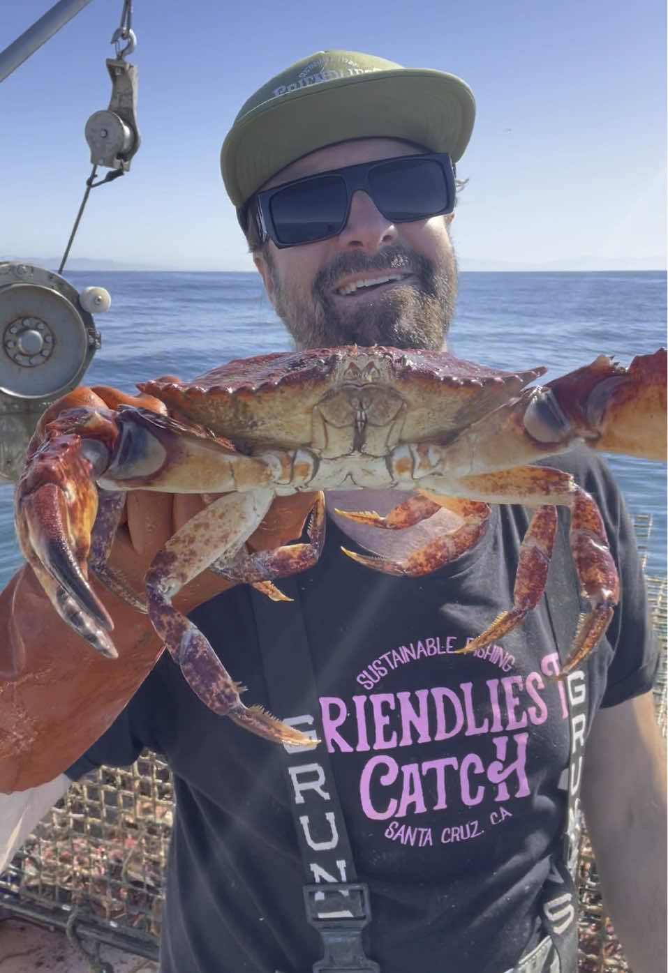 Friendliest Catch #fishing #friendliestcatch #commercialfishing 