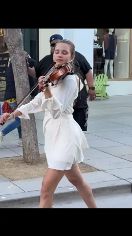 ♥️🌸🌷 Hard To Say I'm Sorry (originally by Chicago)!!! - Violin Cover #violin #violon #violinist #musica #musician #streetmusician #trendingsong 