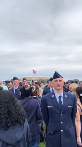 7.5 weeks, finally I’ve gotten to hug my airman✈️🥰#bmt #airforce #tapoutceremony #bootcamp #graduation #militaryrelationship #longdistance 