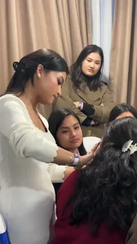 Makeup workshops by Sushma Karki ❤️ #elaraclinics #skinfest #nepalsfirstskinfest #elarapresentskinfest #comejoinus #SkincareGoals 