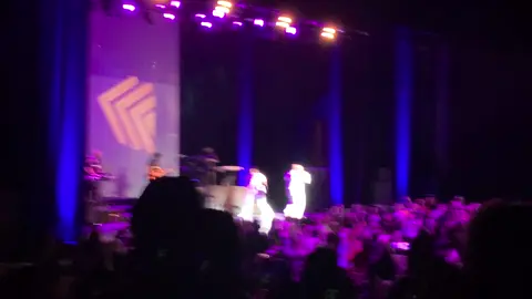 @BoyzIIMenOfficial #boyz2men #boyziimen #boyziimenconcert #boyz2menconcert #motownphilly 