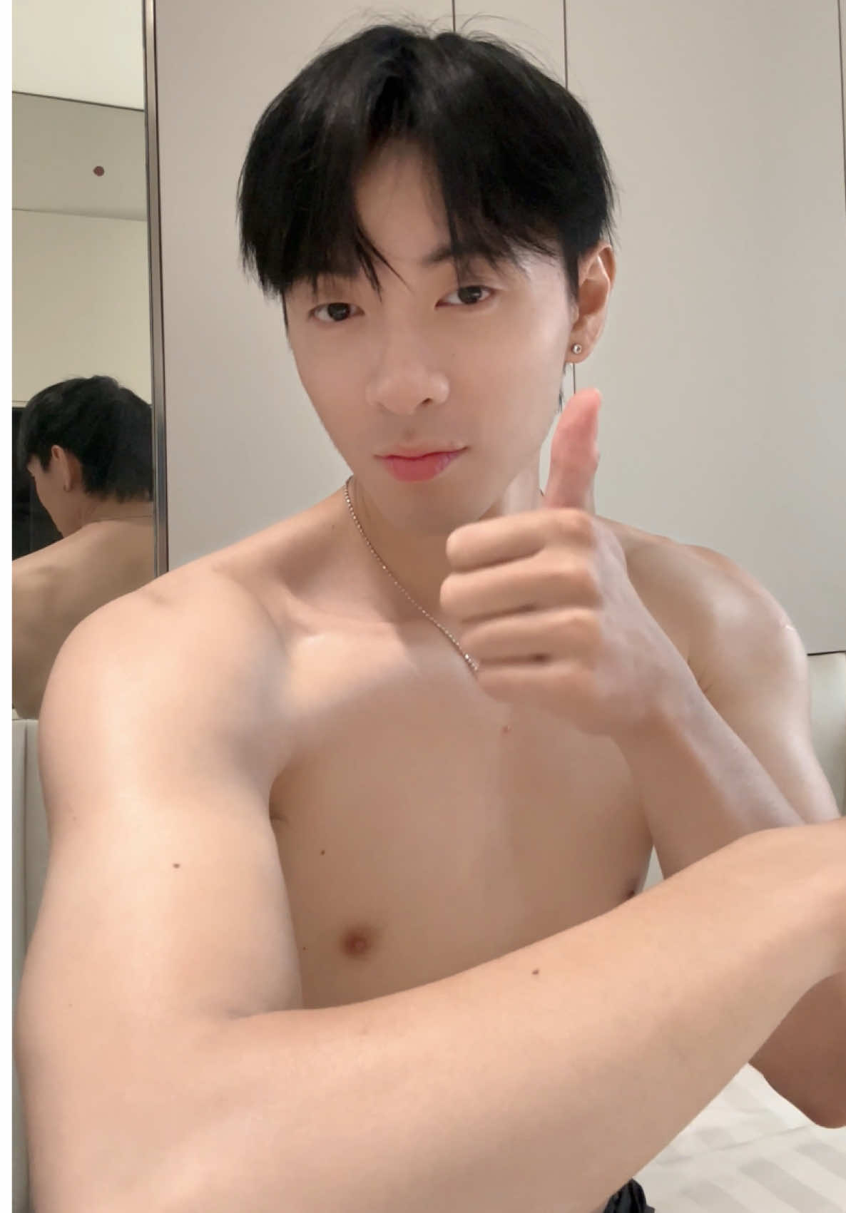 Duy trì thói quen bôi Sữa D.ưỡng T.hể Trắ.ng Da Sevenl.ab mỗi ngày sau khi tắm xong sẽ giúp anh em có làn da trắn.g sá.ng mướt mườn mượt ngay thôi! #sevenlab #sangda #trangsang #duongtrangdanamgioi #mensskincare #danhchonam 