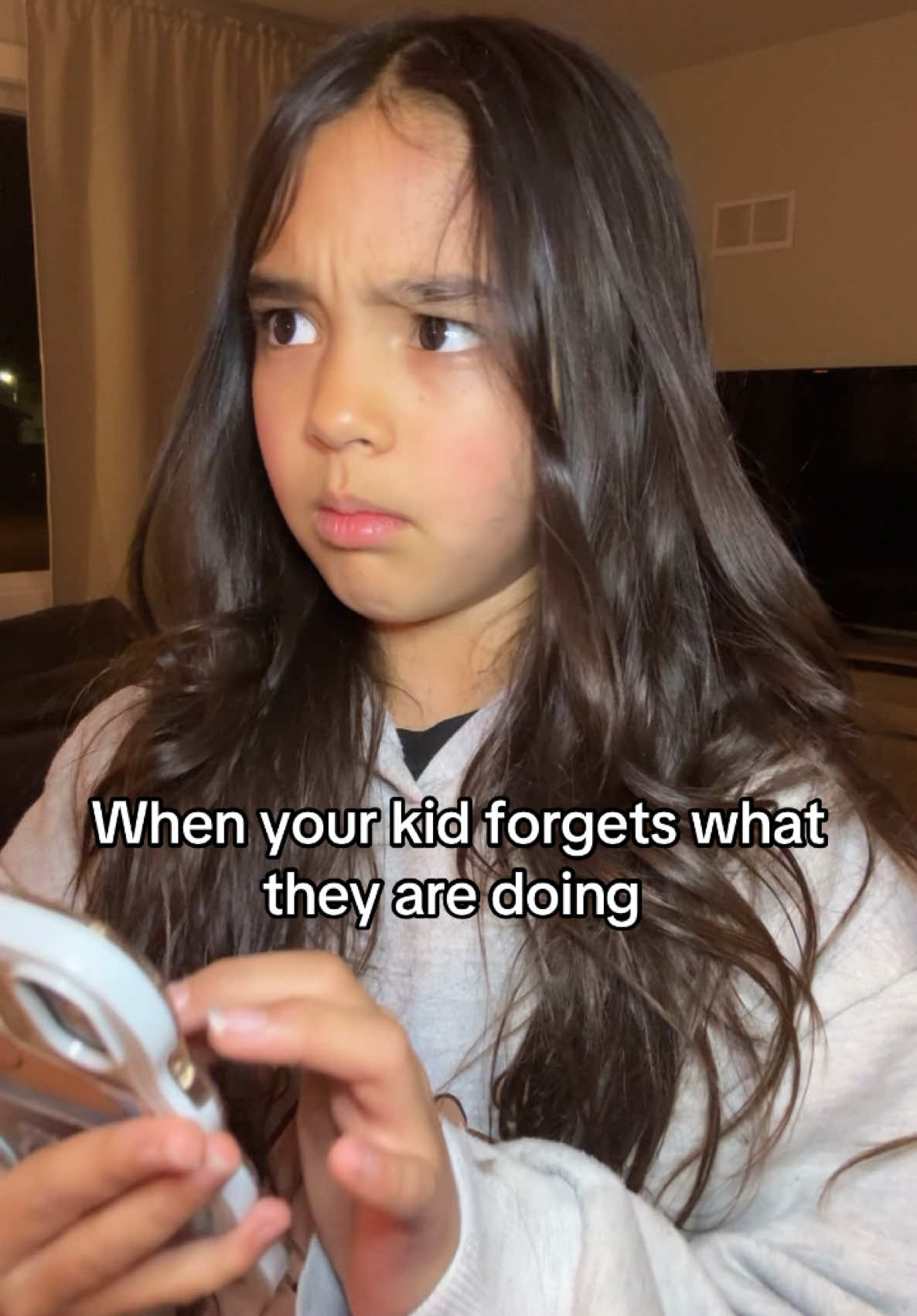 Well at least she called for me lol 😂  Jokes aside, these days, kids are so distracted by their phones that they forget the things that actually matter.  #giggles #motherdaughterduo #momhumour #jokes