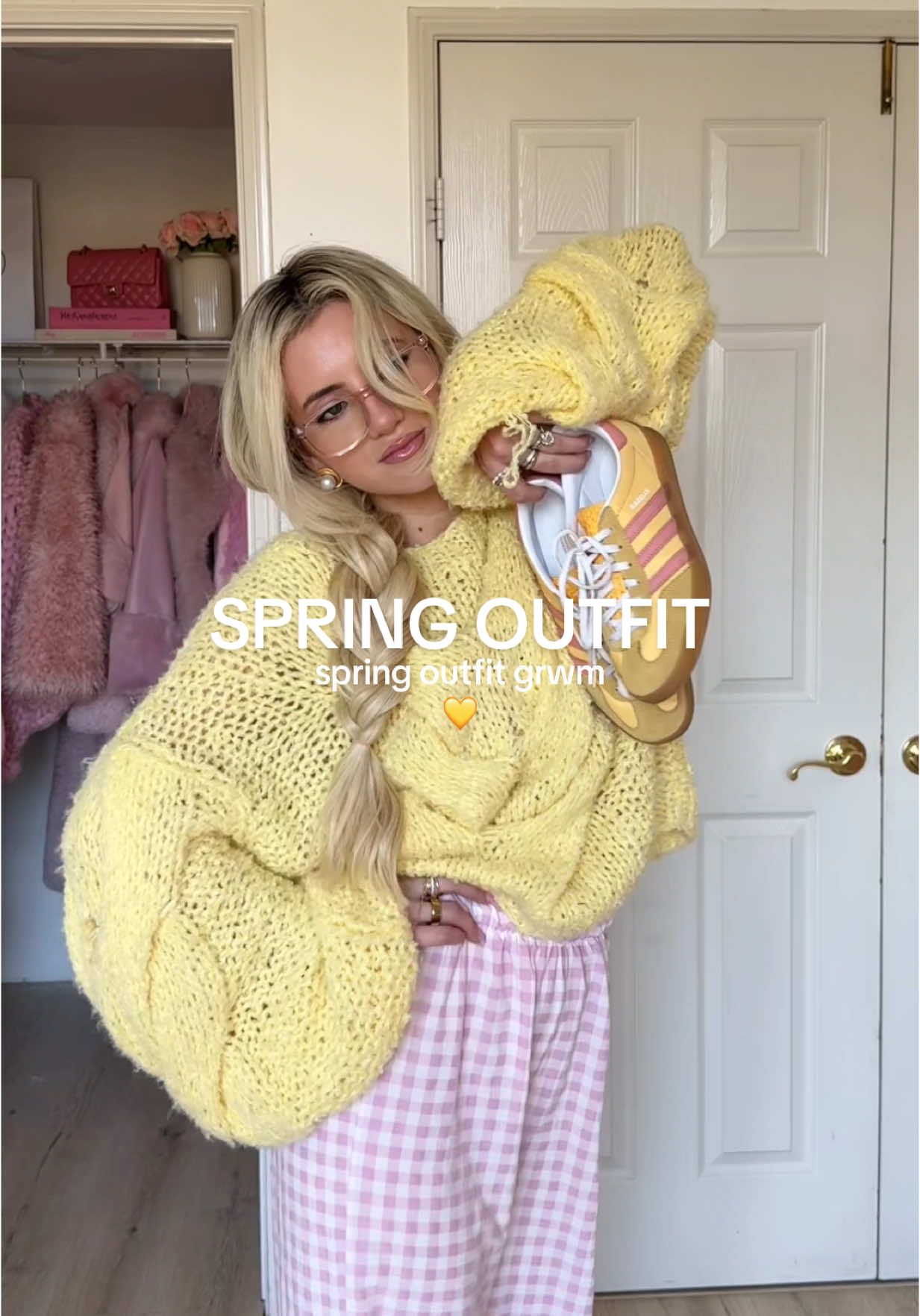 get dressed with me 🫶🏼 #springfashion #springoutfit #girlyaesthetic #grwm #girlythings #outfitsinspo #outfitideas 
