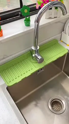 650ksh *Kitchen Silicone Faucet Sink Splash Guard Mat kshs Faucet Handle Drip Catcher Tray Non Slip Soap Mat  Bathroom Countertop Protector.. *Available in grey and white only* #householditems #fyp #fyyp #viralkenya #kenyantiktok🇰🇪 #tiktokkenya🇰🇪🇰🇪🇰🇪 #creatorsearchinsights #goviral 
