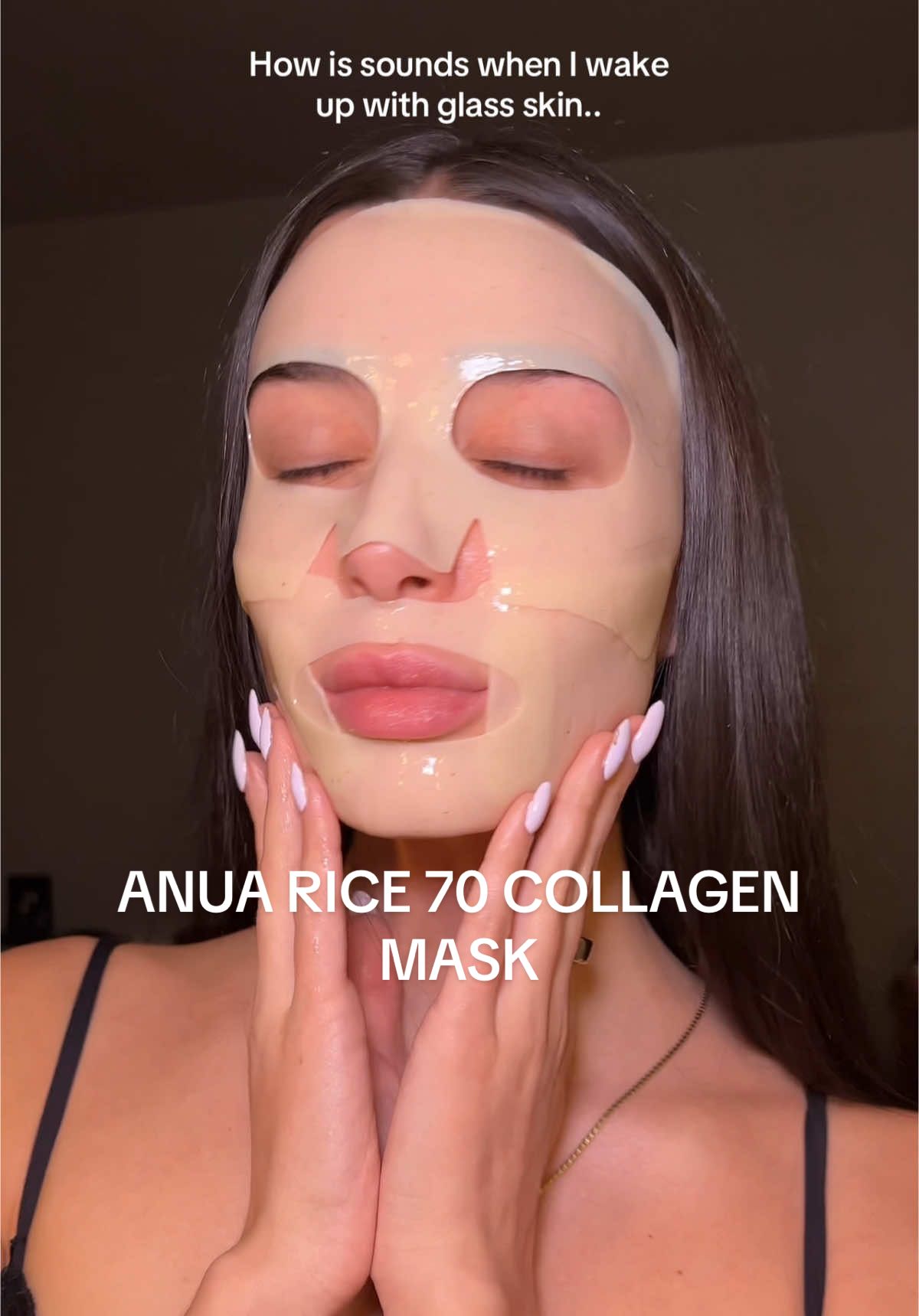 the glowing skin is comforting 🫧💆🏼‍♀️ #anuacollagenmask #anua #collagenfacemask #glassskin #glowingskin #skincare #skintok #kbeauty #koreanskincare @anua_global 