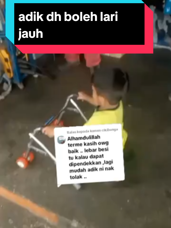 Membalas kepada @cikibunga alhamdulillah..yg kecik ni adaa..Dr kak rahill dan suami Dr pengusaha bengkel motor dekat sini..felda bukit easter...yg Dr en amin sukor pn ok..boleh letak beg. untuk jangka hayat yg panjang..maksudnya sampai die meningkat dewasa masih boleh pakai.. syukur alhamdulillah..buat Mase skg adik dh ada 2 tongkat..tengah tunggu lagi 1 tongkal Dr Mr steel..terima kasih semua yg dh penyumbang Dr segi wang ringgit,permainan,baju2 dan tongkat ni..tak dpt sy balas jasa korang semua..hanya doa yg dpt sy titip..semoga dipermudahkan segala urusan kita semua, dimurahkan rezekinya,diberikan kesihatan yg baik..aminn🤲 #oku  #caudalregessionsyndrem  #cleftlipandpalate  #kpsjdt  #ibuanak5😍😘😁✌️  #pejuanghidupbahgia  #malaysianindonesia🇮🇩🇲🇾  #fyyp 