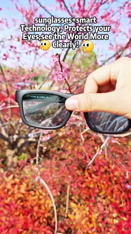 I like to wear these smart sunglasses when I go hiking, cycling, driving, and other outdoor activities.#fypage #tiktokshop #polarized #cool #Outdoors #biking #2025 #fashion #classic #popular 