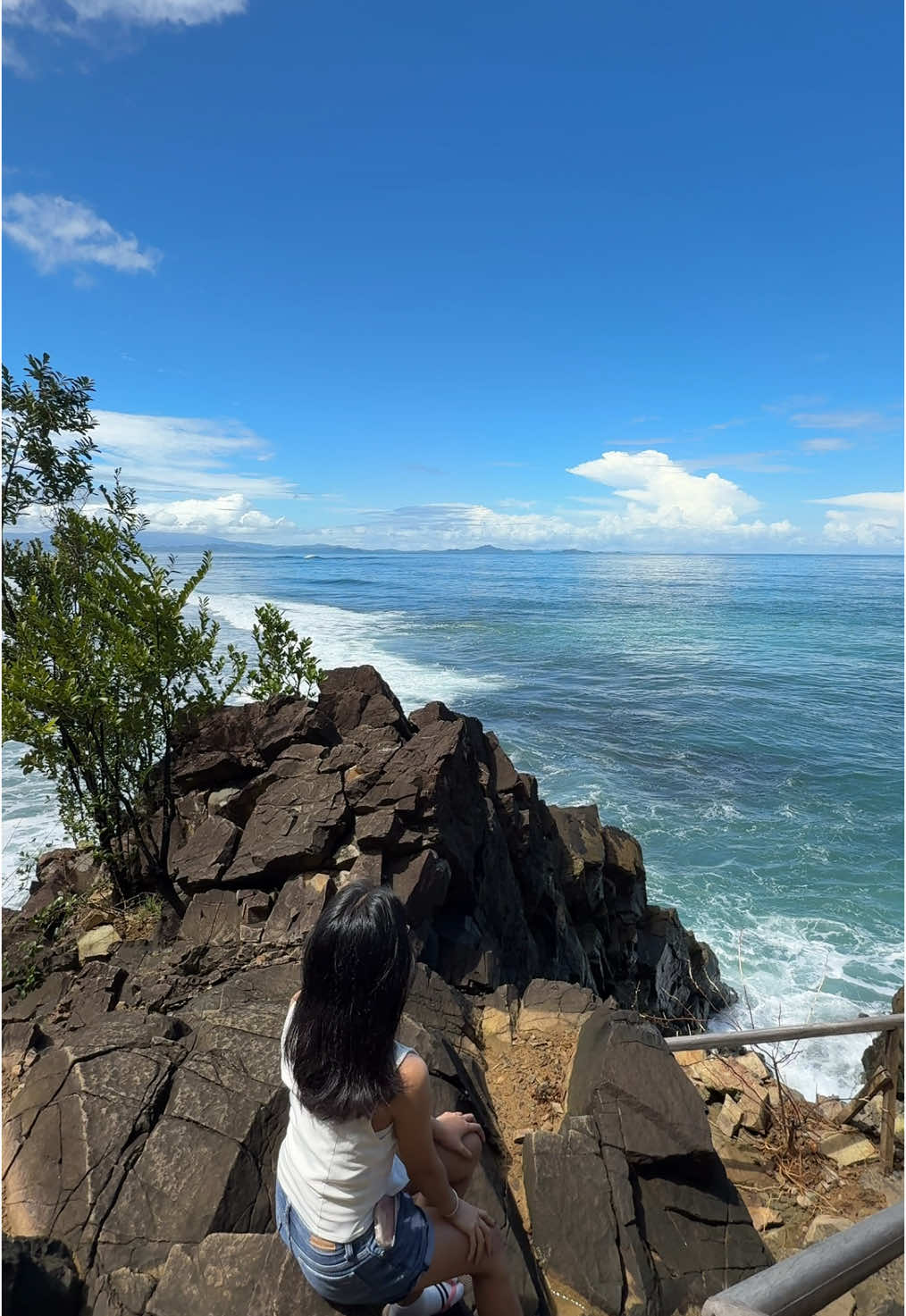 Planning to visit the Surfing Capital of Surigao del Sur? Add this spot in your list! 🚗🌊 #aceyoungparadise #surfing #surigaodelsur #lanuza #travel #mindanao #roadtrip 