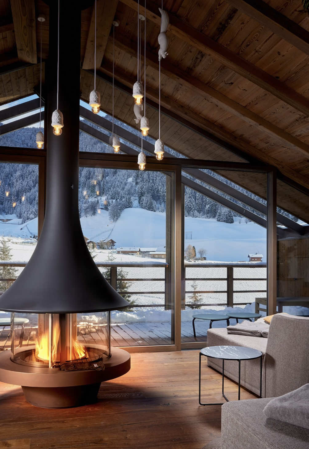 ow what a winterwonderland, save this! #italy #südtirol #altoadige #luxuryhotel #hotel #dolomitesview #wellnessresort #alpineescape #mountainretreat #relaxationtime #southtyrolvibes #hotelstay #naturelovers #skiresort #activegetaway #winter #cozy #fireplace #snow wow 