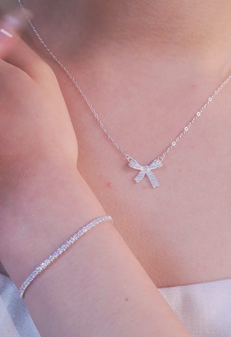 Tặng quà nàng không khó - vì đã có set trang sức cao cấp nhà TLEE🤭🤭 #tleejewelry #lactaybactlee #khuyentaibactlee #daychuyenbactlee #trangsuc #trangsucbac #nhanbactlee 