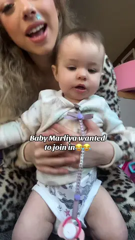 Genuinely all of her own moves was just holding her up #lilraver #babymarliya #babyraver #fyp 