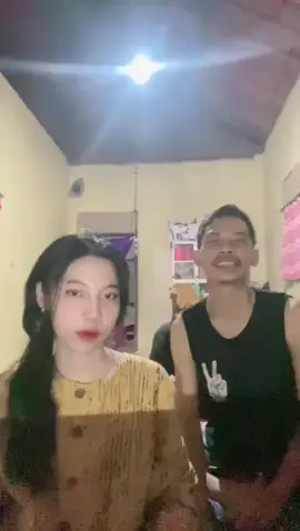 Anak gadis ku sama adk kandung ku @ekioktaviyanto  #fyppppppppppppppppppppppp #fypage #fyp #janganlupabahagia #jangkauanluas  #bersyukur #suamiistribahagia #kebahagiaan  #saudarakandung 