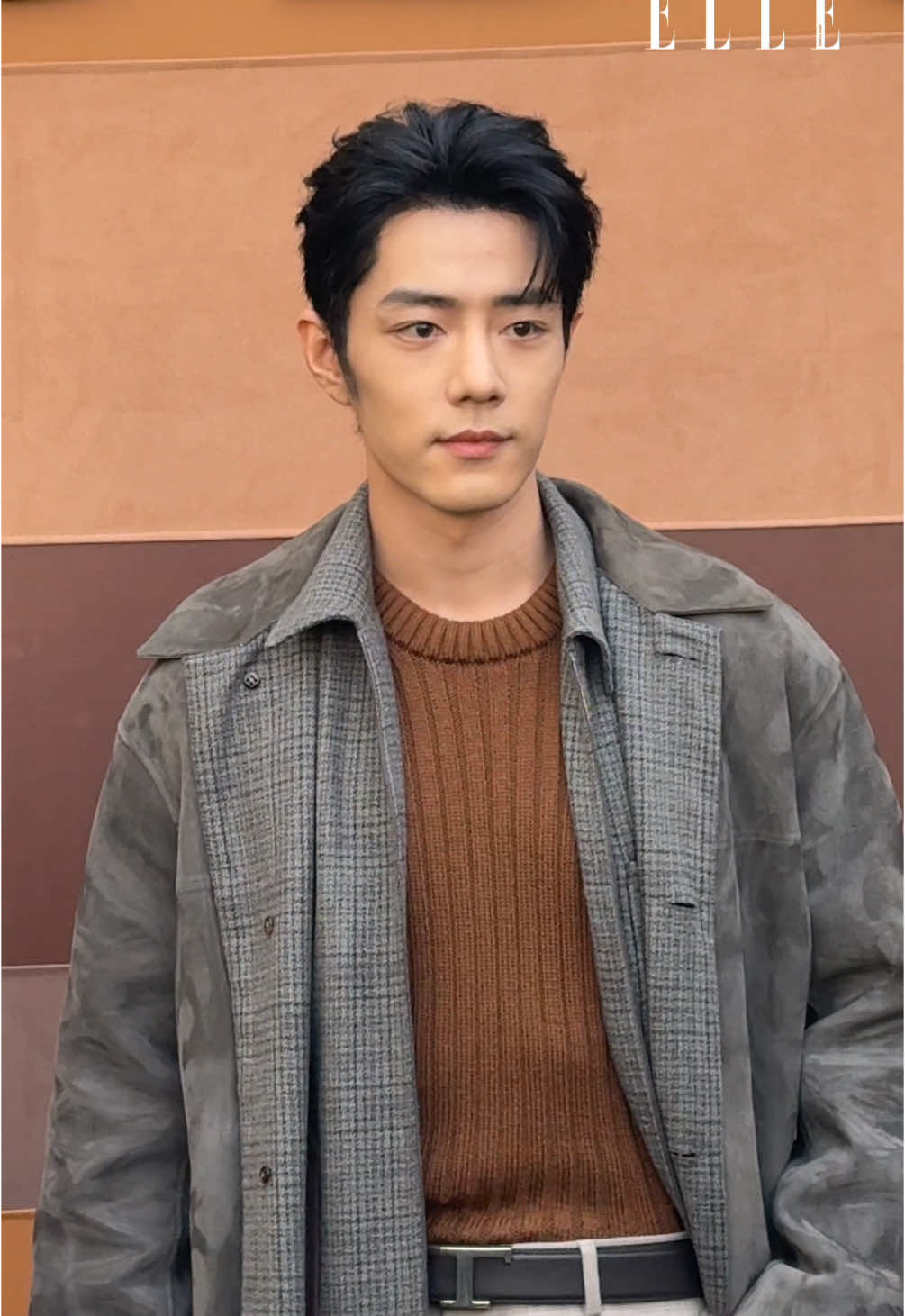 #ELLEShowtime อีกหนึ่งแขกคนสำคัญของแฟชั่นโชว์ Tod's คอลเล็กชั่น Fall/Winter 2025 จะเป็นใครไม่ได้นอกจาก Xiao Zhan โกลบอลแอมบาสซาเดอร์หนุ่มสุดฮอตที่เดินทางมาร่วมชมโชว์ไนครั้งนี้ในลุคเรียบหรูที่เสิร์ฟความหล่อแบบละลายหัวใจสาวๆ  #ELLEThailand  #TodsFW25 #TodsThailand #xiaozhan #xiaozhan肖战  #XiaoZhanMilanFW25 #XiaoZhanTodsFW25 