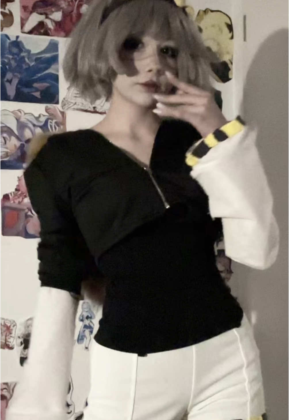 DARLINGG!!! #md #mdcosplay #murderdronescosplay #cosplay #fyp #v #vcosplay #murderdrone 