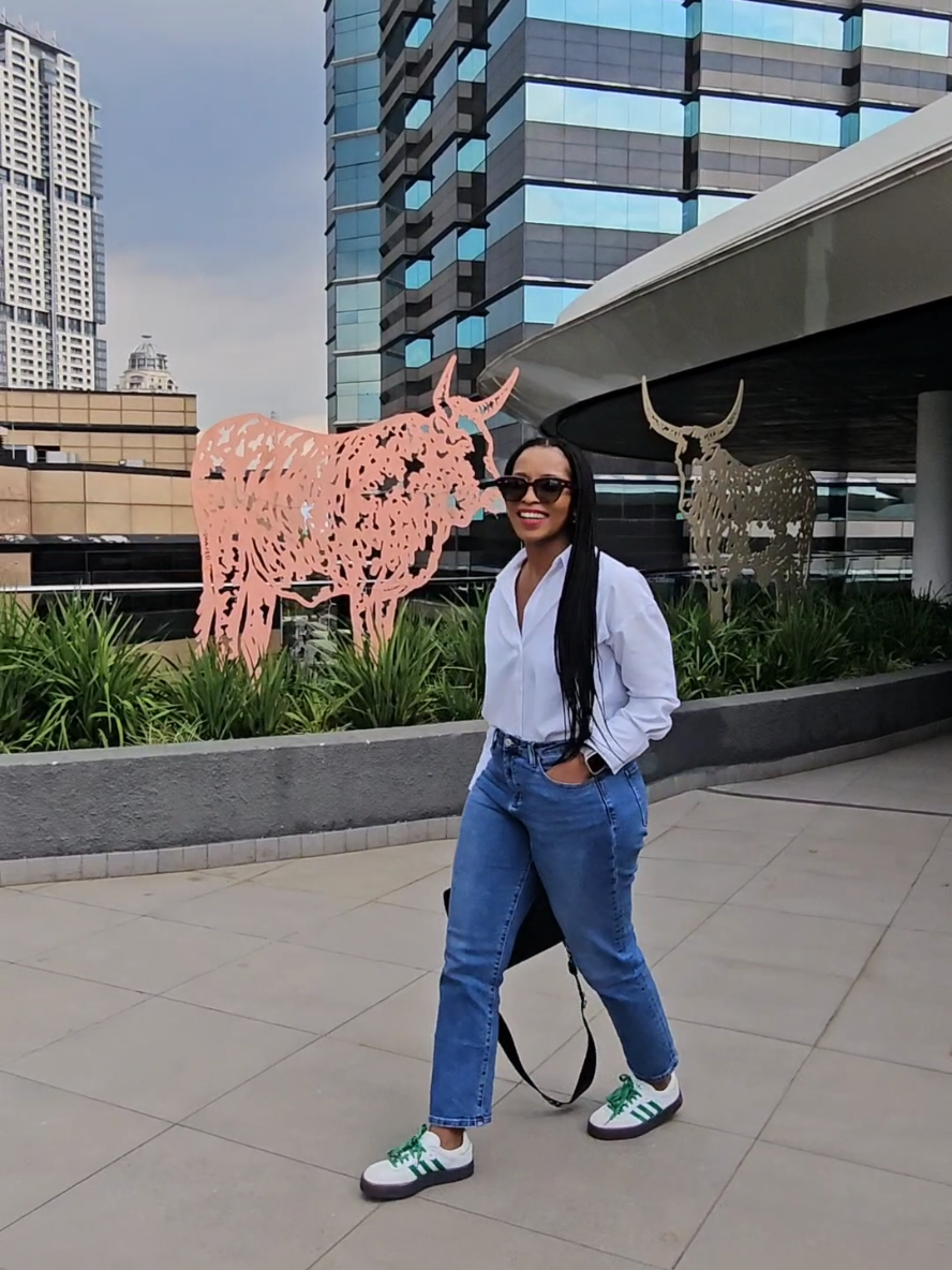 Happy Friday babies 😘