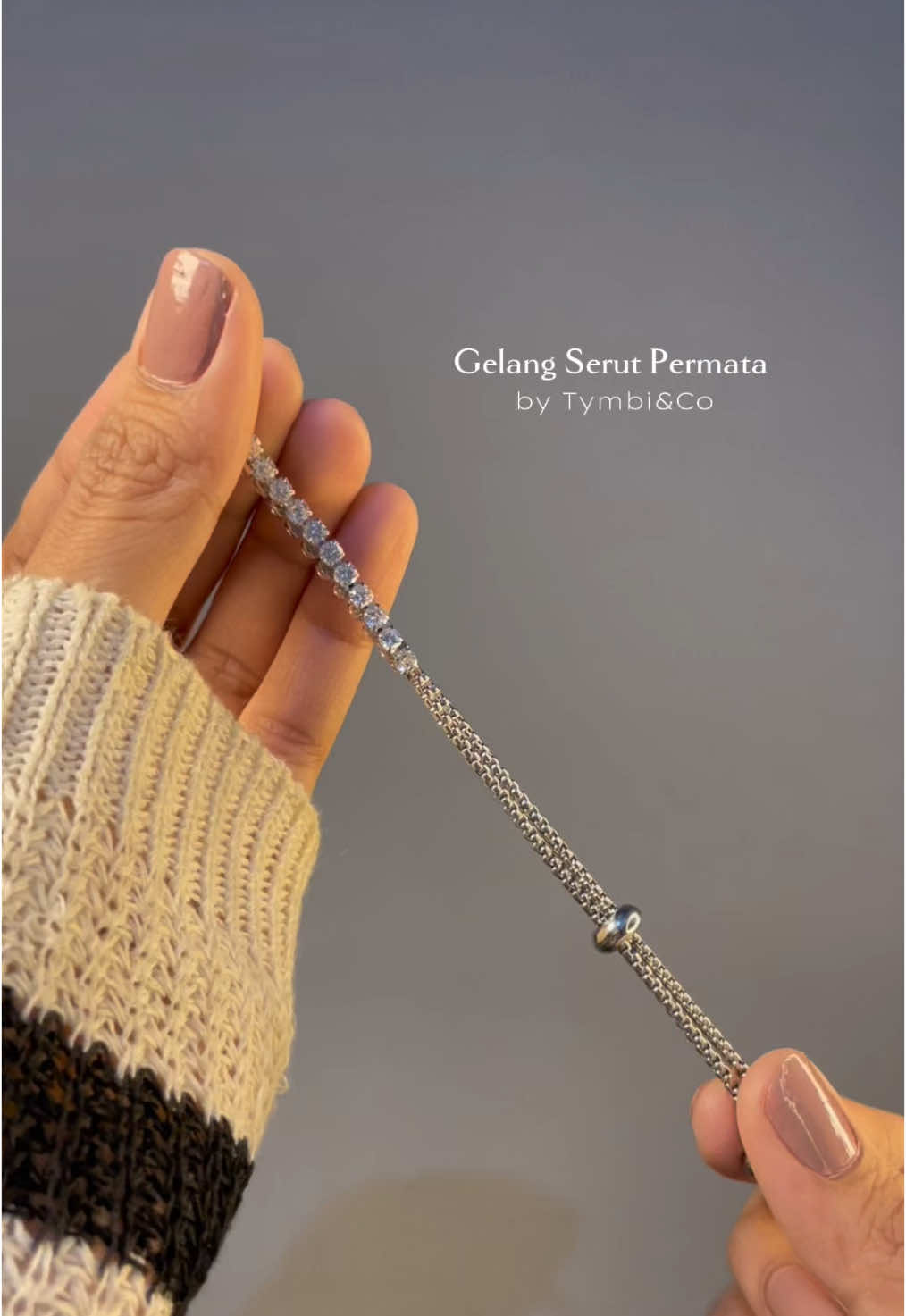 cantik bgtt🥺🤍 adjustable + anti karat juga!! serius ini cuma 60k doang!? buruan co sebelum kehabisan #gelangtitanium #gelangserut #adjustablebracelet #titaniumjewelry #tymbinco 