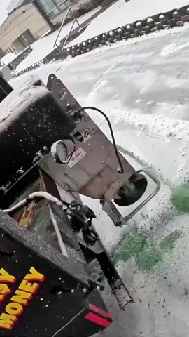 The salt spreader is too clogged #victoryoutdoorservices #Home #truck #HomeRenovation #HomeBuilders #car #FoundationRepair #homeaddition #LawnCare #PatioDesign #DumpTrucks #Machine #Equipment #fyp #foryoupageo