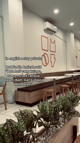 #mendarahnadinamizah 